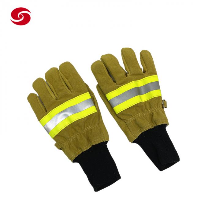 軍の耐熱性消火の消防士の消防士の手袋の緊急の火の救助のProtictiveの安全手袋